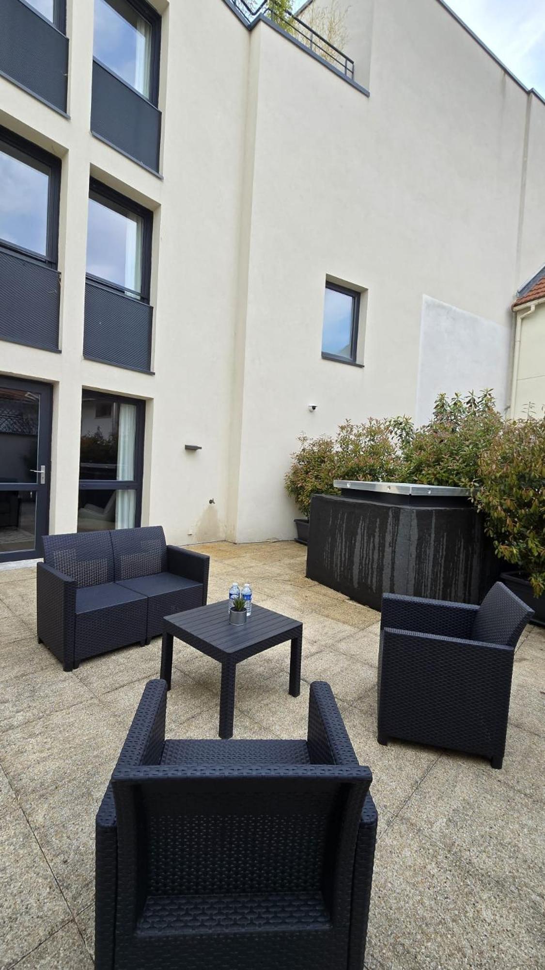 Residence Du Parc Vanves - Rooftop & Climatisation Exterior foto
